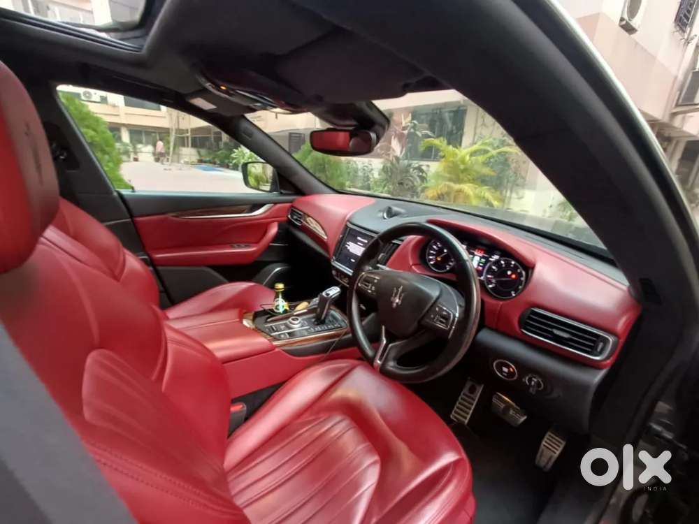 Maserati Levante, 2021, Petrol