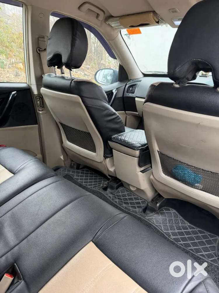 Mahindra Xuv500 2017 Diesel Car All Paper Work Complete With Vip No.