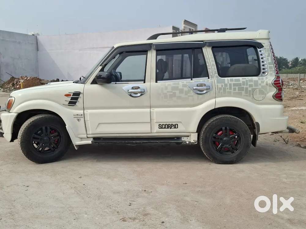 Mahindra Scorpio 2014