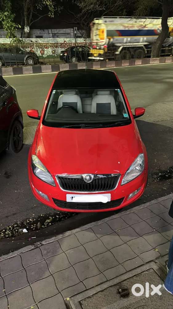 Skoda Rapid 2014 Petrol 32000 Km Driven