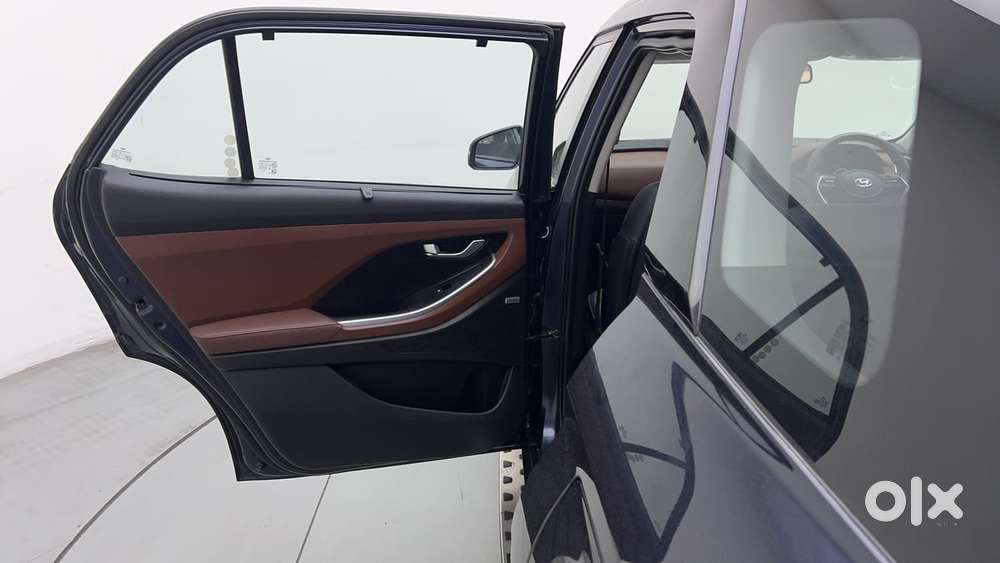 Hyundai Alcazar 1.5 Tdct Signature (o) 7s Petrol, 2023, Petrol