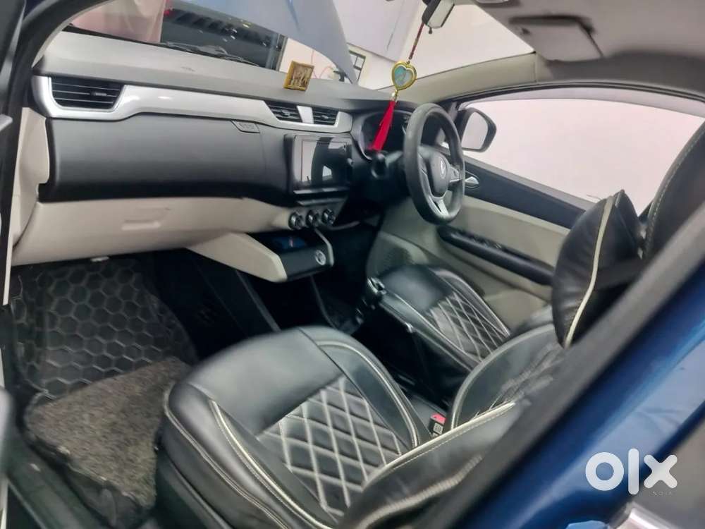 Renault Triber Rxz, 2021, Petrol