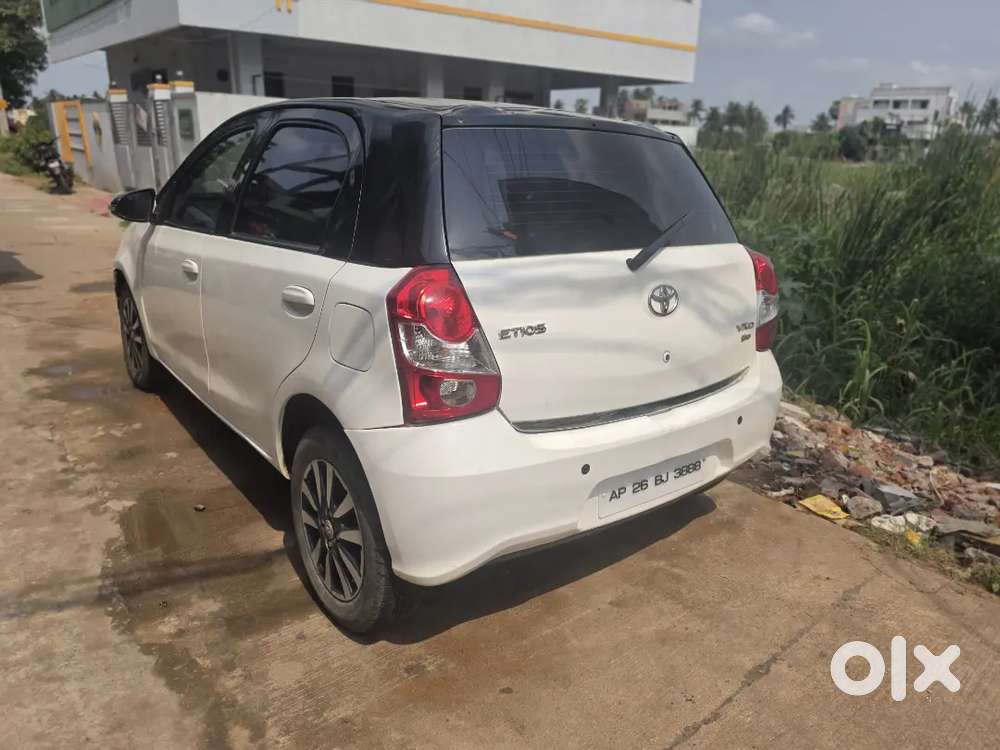 Toyota Etios Liva 2018 Diesel Good Condition, Child Ac, Tyres 90%,