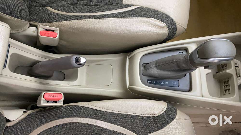 Maruti Suzuki Ertiga Zxi At Petrol, 2019, Petrol