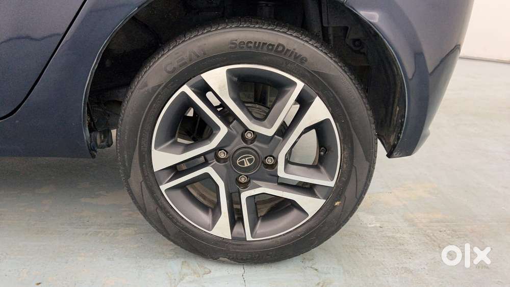 Tata Tiago Xza Plus, 2022, Petrol