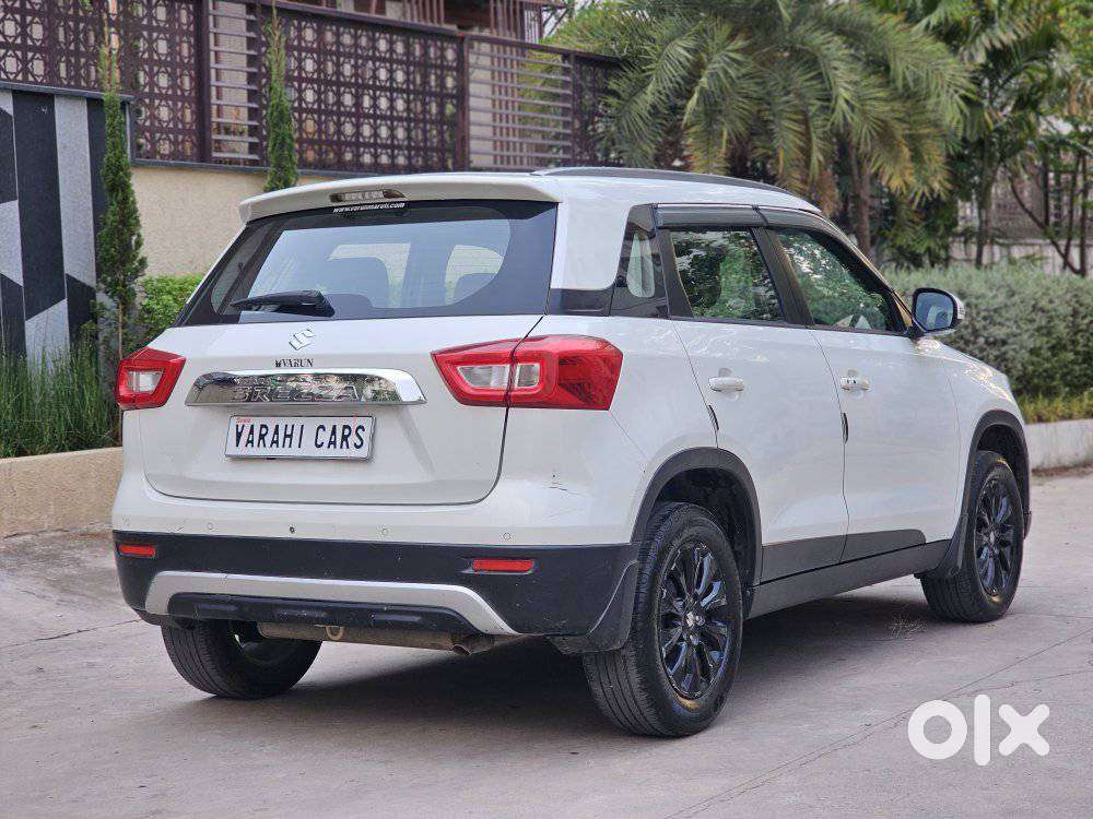 Maruti Suzuki Brezza 1.5 Zxi Smart Hybrid, 2021, Petrol