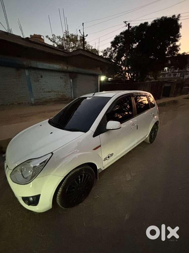Ford Figo Petrol 2014