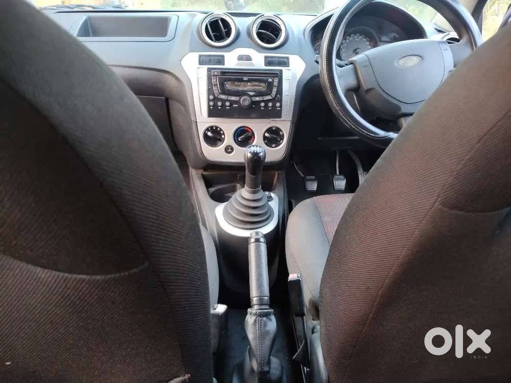 Ford Figo Diesel Titanium 2011