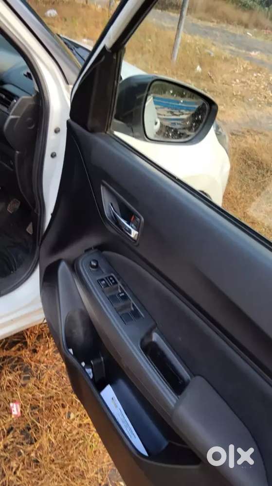 Maruti Suzuki Swift 2019 Petrol 58800 Km Driven