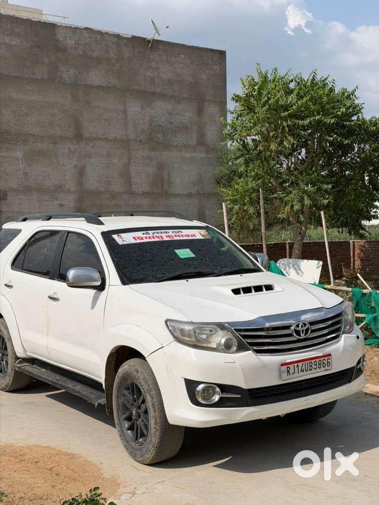 Toyota Fortuner Diesel 2011 Manual 2011