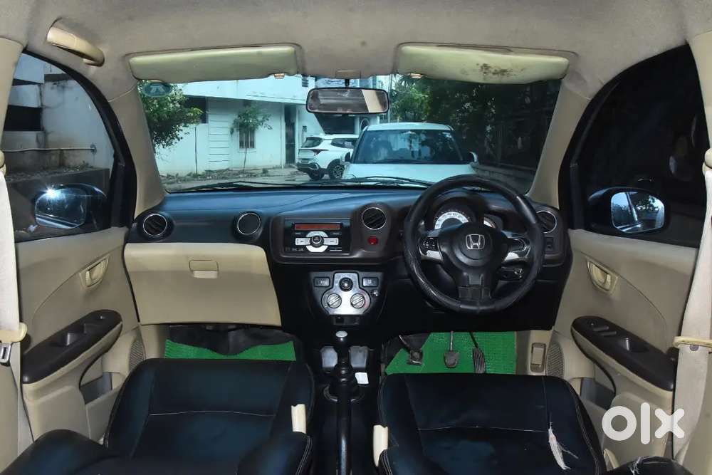 Honda Brio Mt 2014