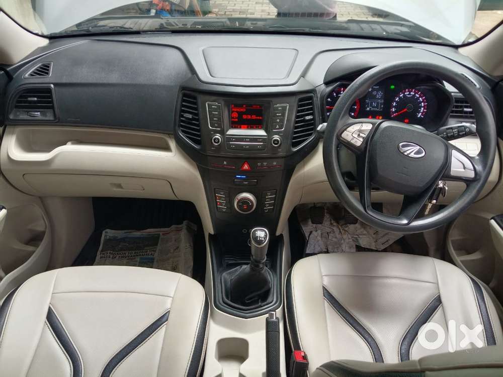 Mahindra Xuv300 W6, 2022, Petrol