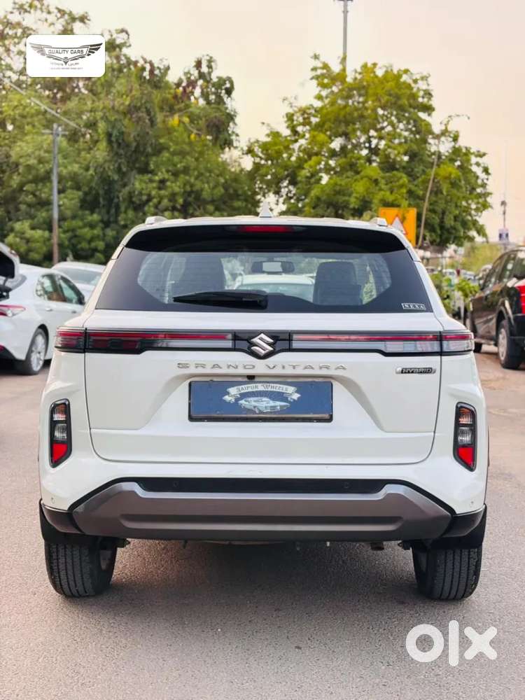 Maruti Suzuki Grand Vitara 1.5 Zeta Plus Intelligent Hybrid Ecvt, 20..