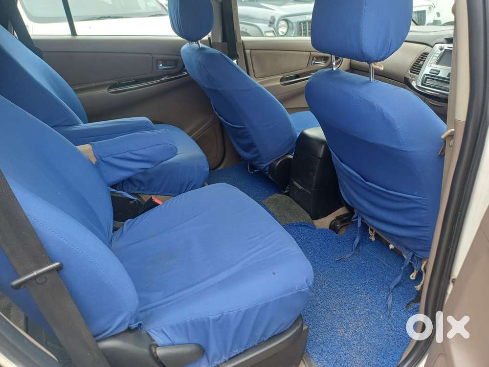 Toyota Innova 2.5 Vx 7 Str Bs-iii, 2015, Diesel
