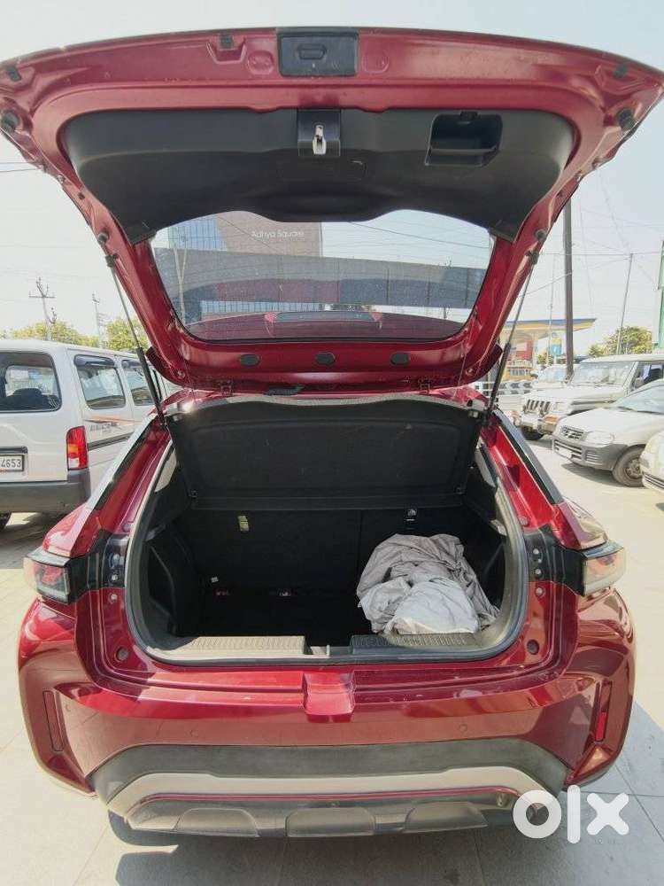 Maruti Suzuki Fronx Delta Plus 1.2 Ags, 2023, Petrol