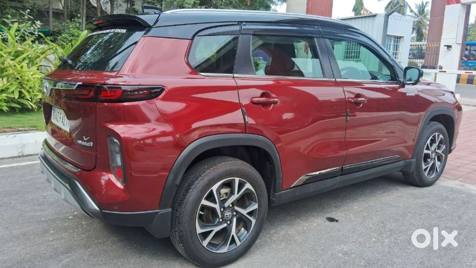 Toyota Urban Cruiser Hyryder 1.5 V Hybrid, 2024, Petrol