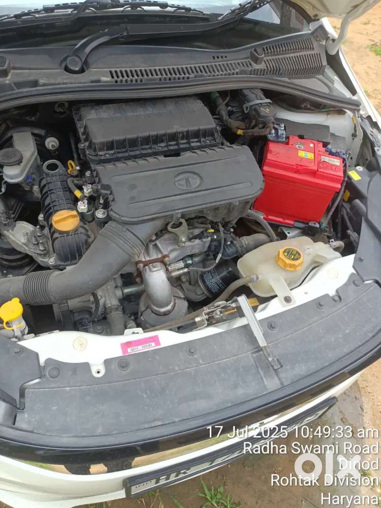 Tata Tiago 2022 Petrol Well Maintained,