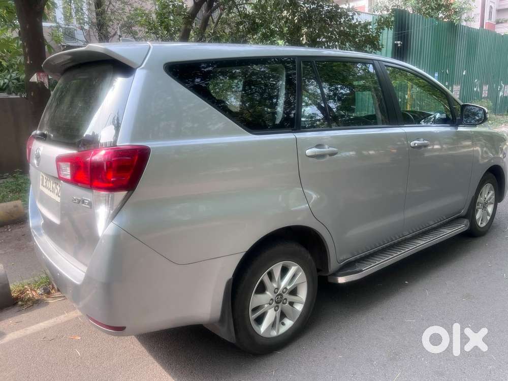 Toyota Innova Crysta 2.7 Gx At 8s, 2017, Petrol
