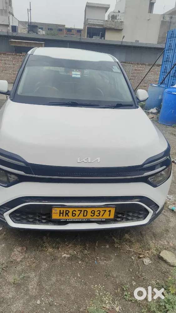Kia Carens Diesel 23 Diesel Automatic 7 Str