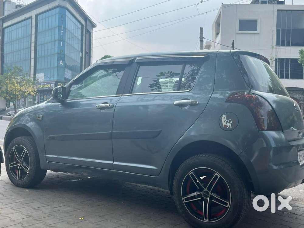 Maruti Suzuki Swift 2010 Petrol Well Maintained