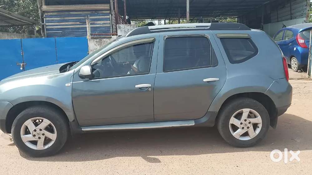 Renault Duster Diesel Car 2012