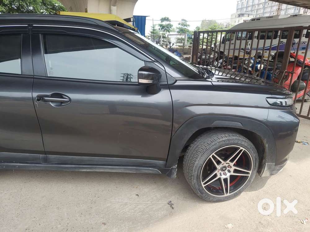 Maruti Suzuki Fronx Delta Plus 1.2l Ags, 2023, Petrol