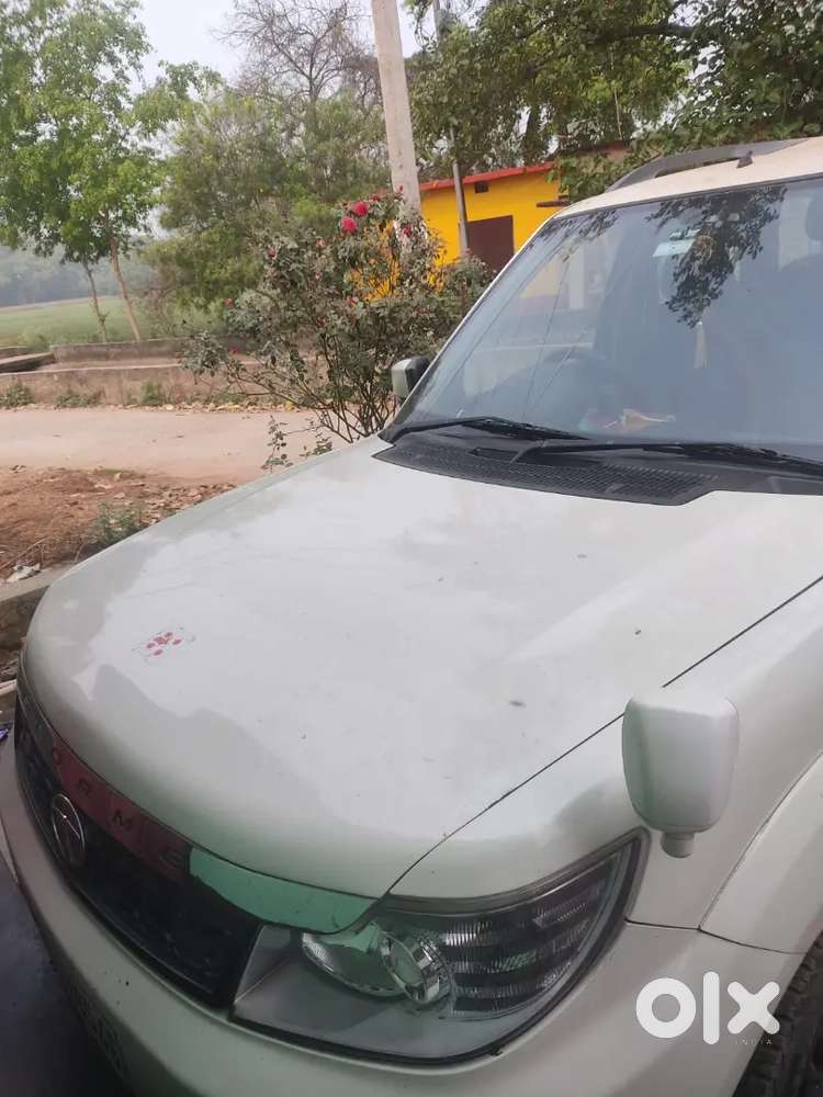 Tata Safari Storme 2017