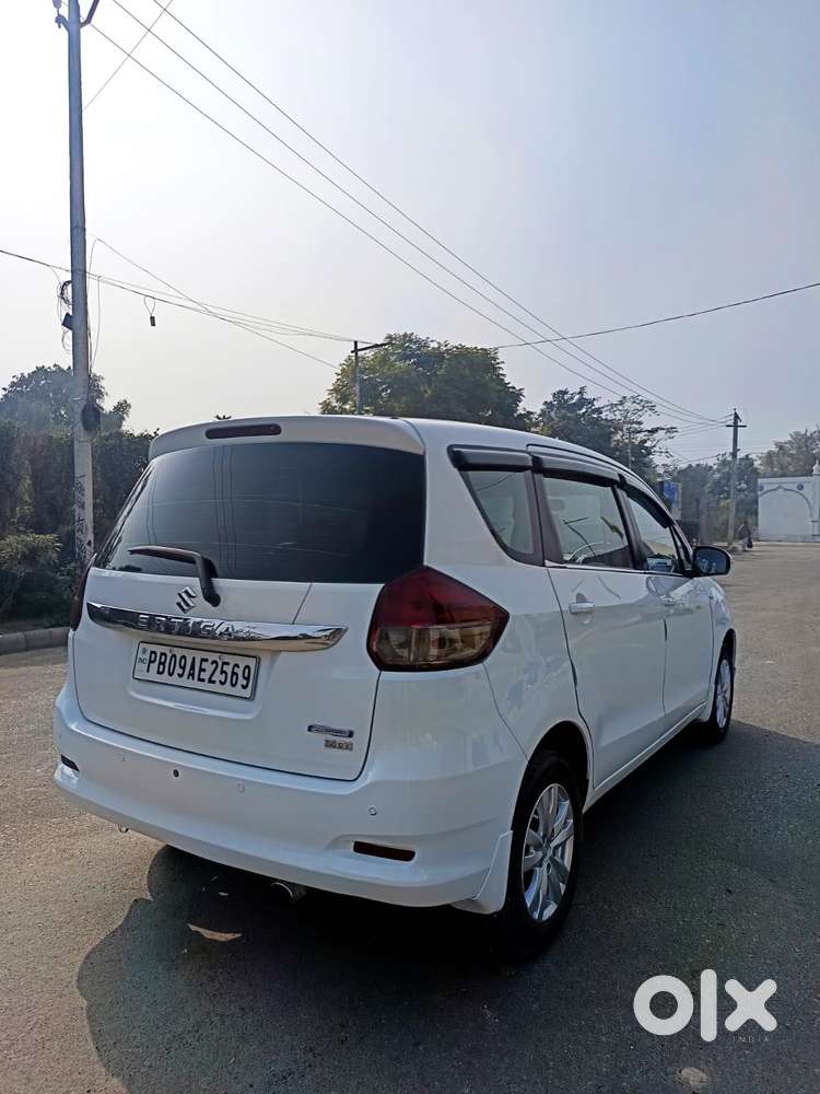 Maruti Suzuki Ertiga Zdi Shvs, 2017, Diesel