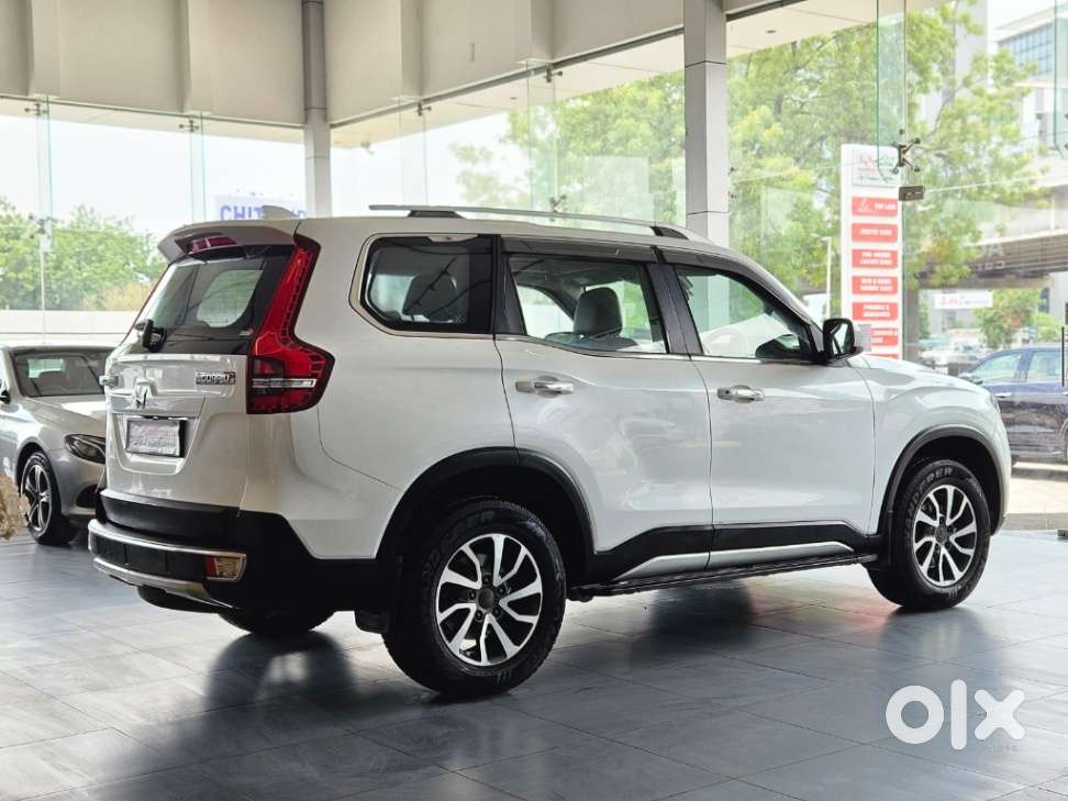 Mahindra Scorpio N Z8 L Diesel At 2wd 7 Str [2022], 2023, Petrol