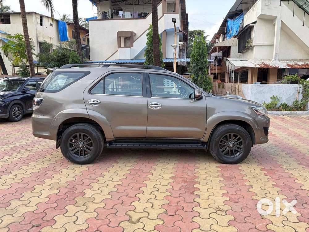 Toyota Fortuner 4x2 At, 2015, Diesel