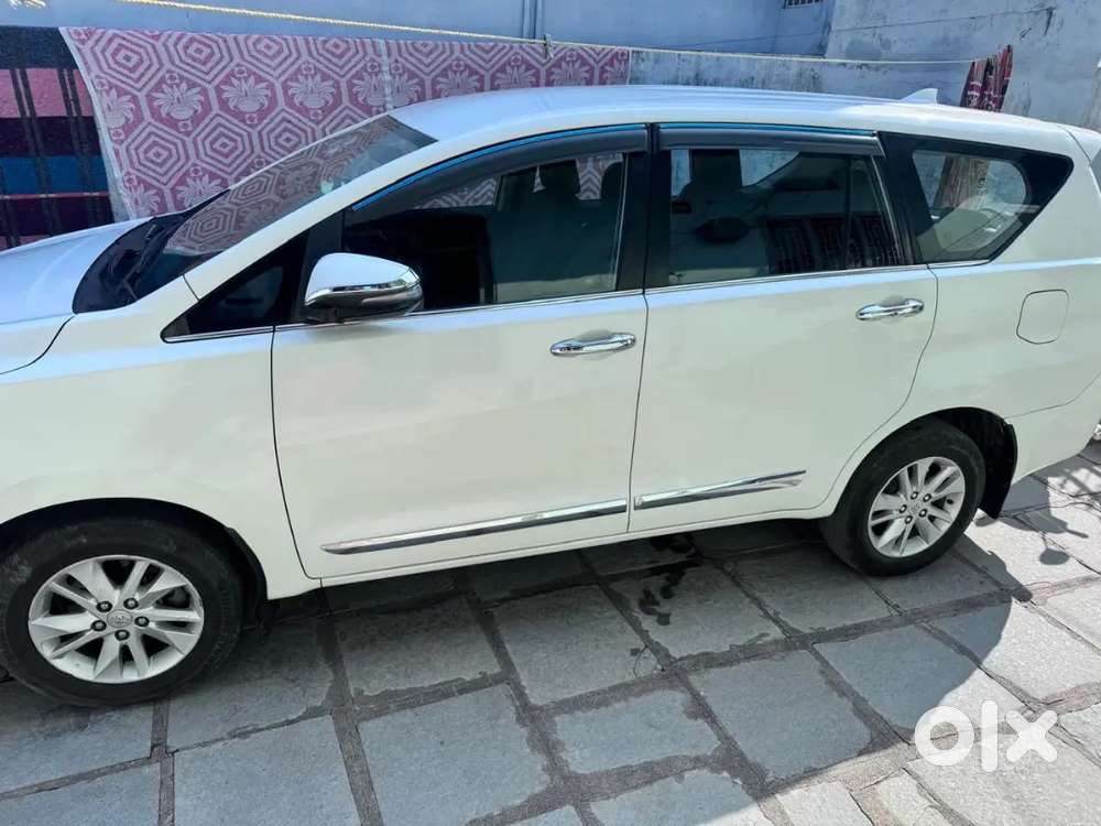 Toyota Innova Crysta 2020