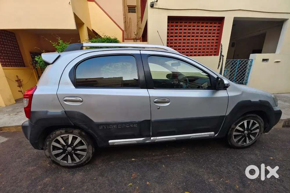 Toyota Etios Cross 1.4 Diesel 2014