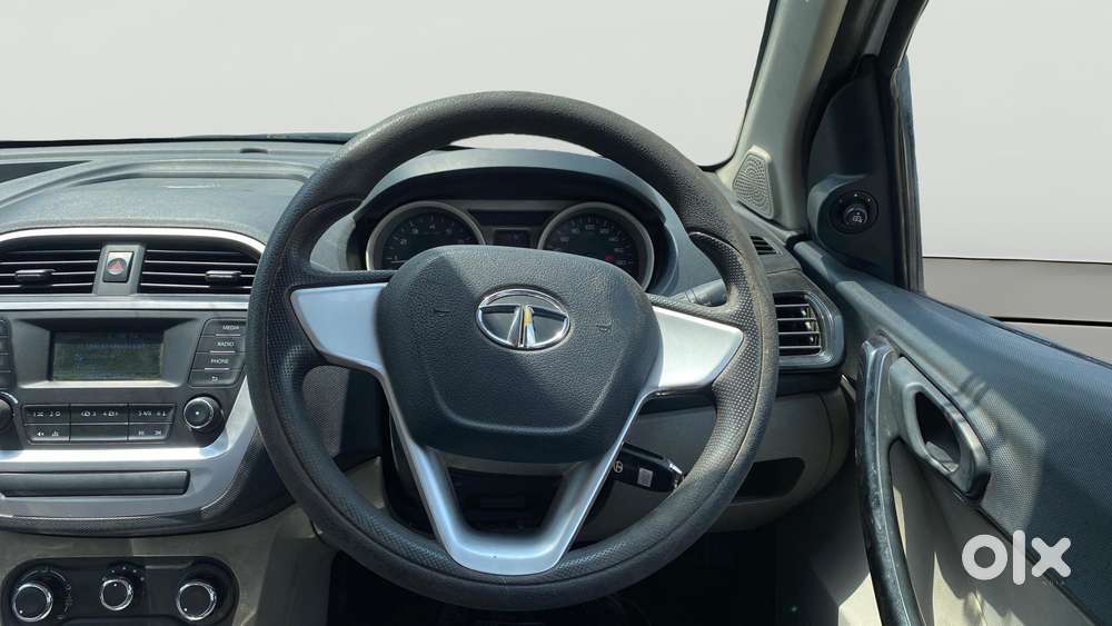 Tata Tiago 1.2 Revotron Xta, 2017, Petrol