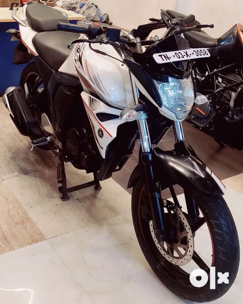 Yamaha fz v2 2024 2018 model