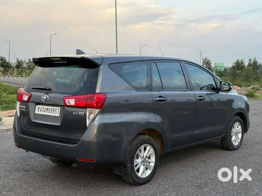 Toyota Innova Crysta 2.4gx 7str 2018 Model