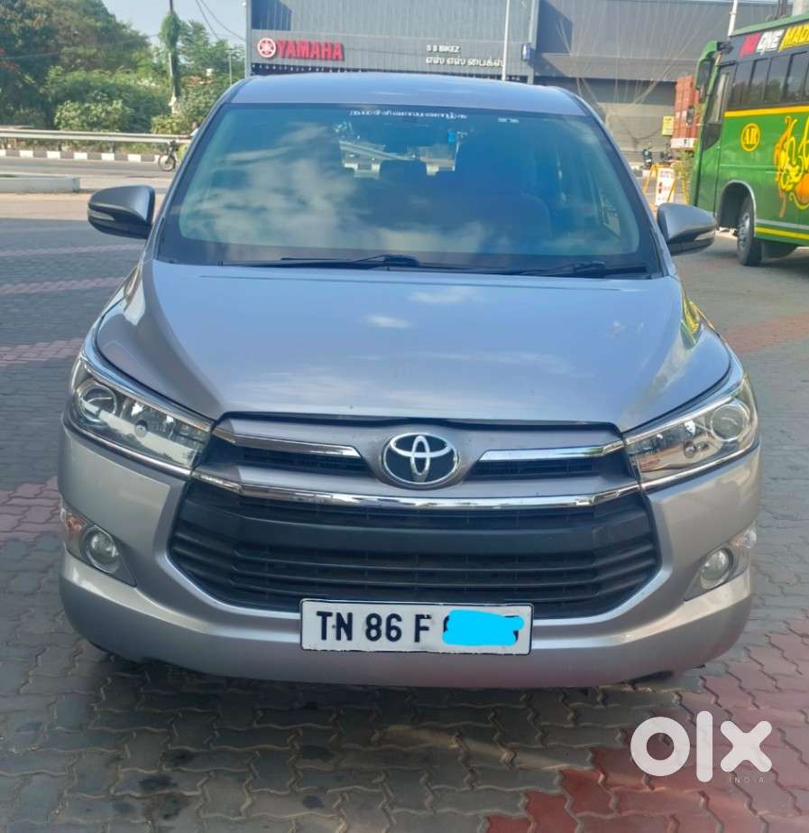 Toyota Innova Crysta 2.4 V, 2016, Diesel