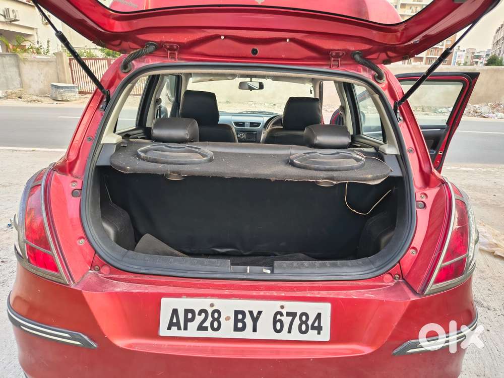 Maruti Suzuki Swift Vxi + Manual, 2014, Petrol
