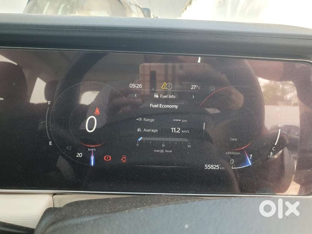 Xuv7oo7seatr