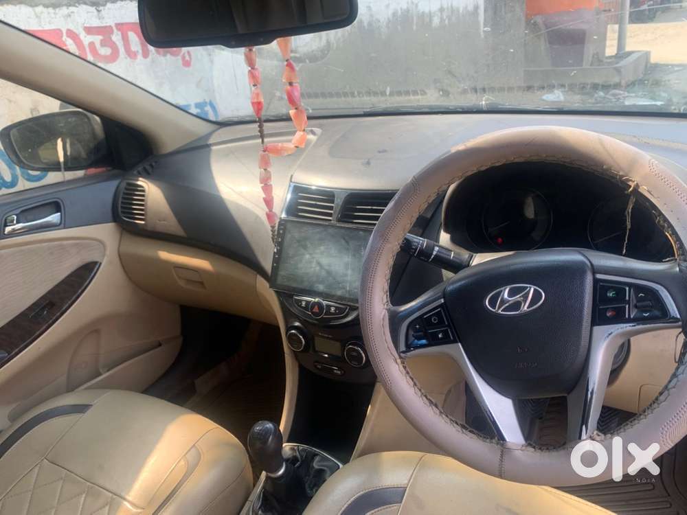 Hyundai Verna Diesel Gl Odometer 135000 Km 2011