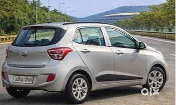 Grand I10 Sportz ( Brand New Condition )