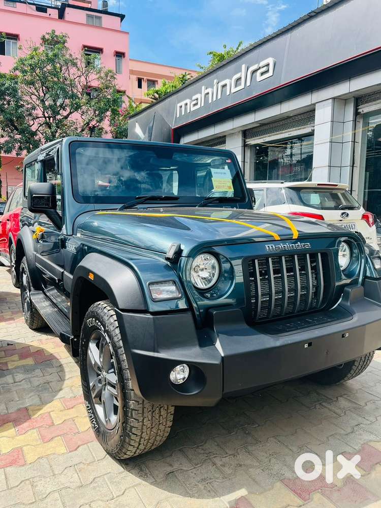 Mahindra Thar Petrol 2023 Automatic