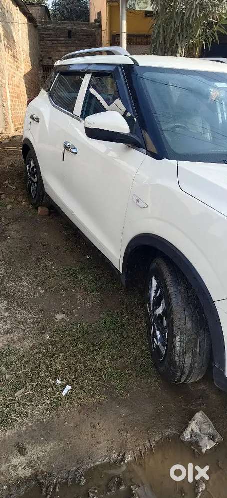 Mahindra Xuv300 Turbosport 2023 Petrol 40000 Km Driven