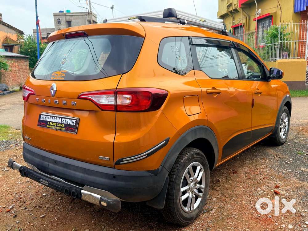 Renault Triber Rxt, 2021, Petrol