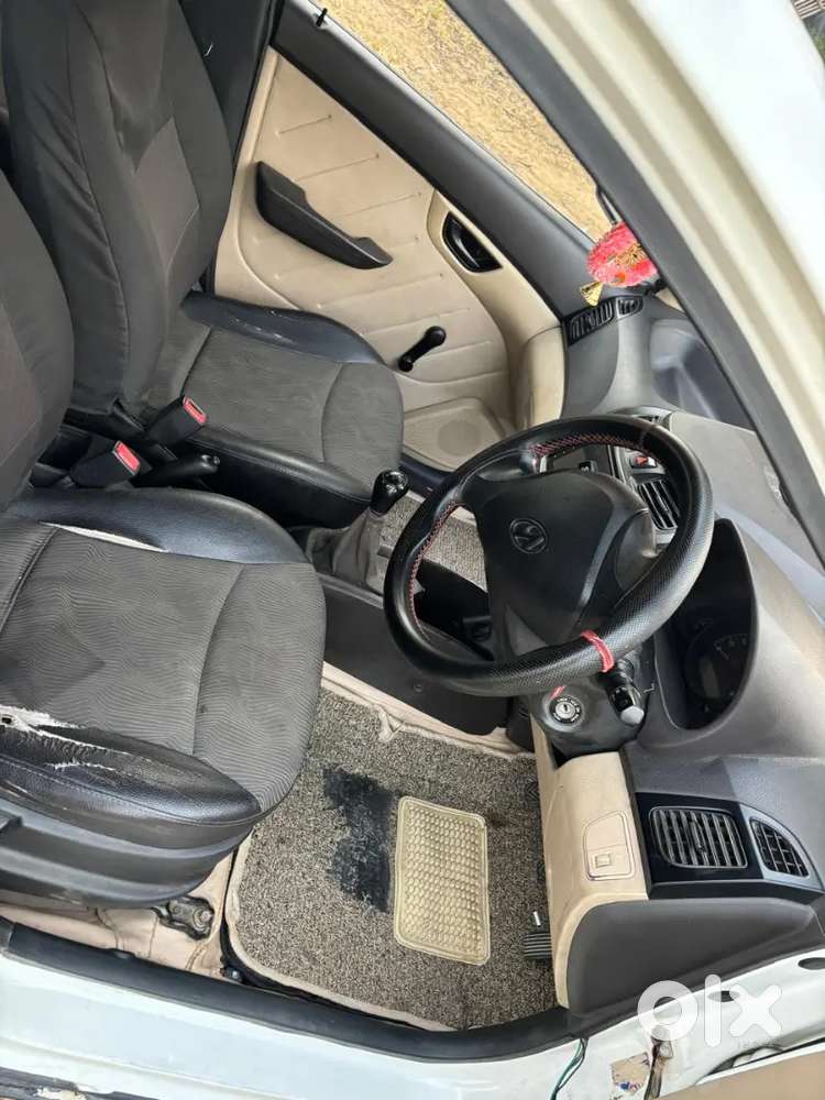 Hyundai Eon D-lite+ Petrol Manual 2014 Year