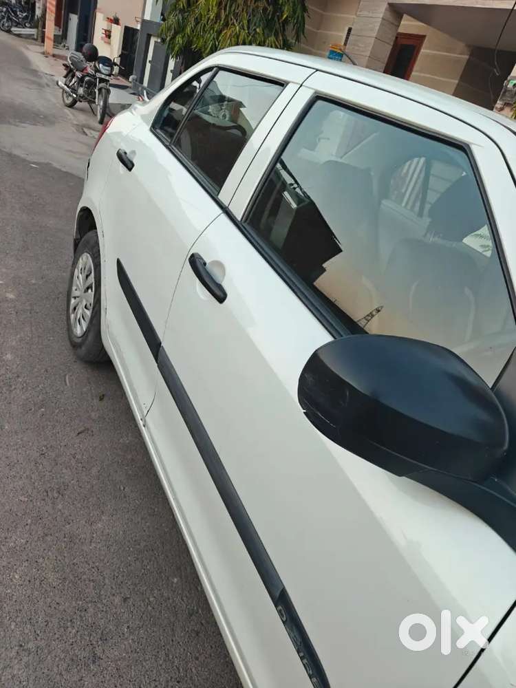 Maruti Suzuki Dzire 2015