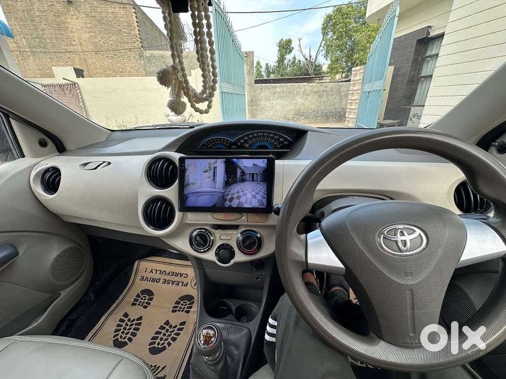 Toyota Etios Liva 2015 Year