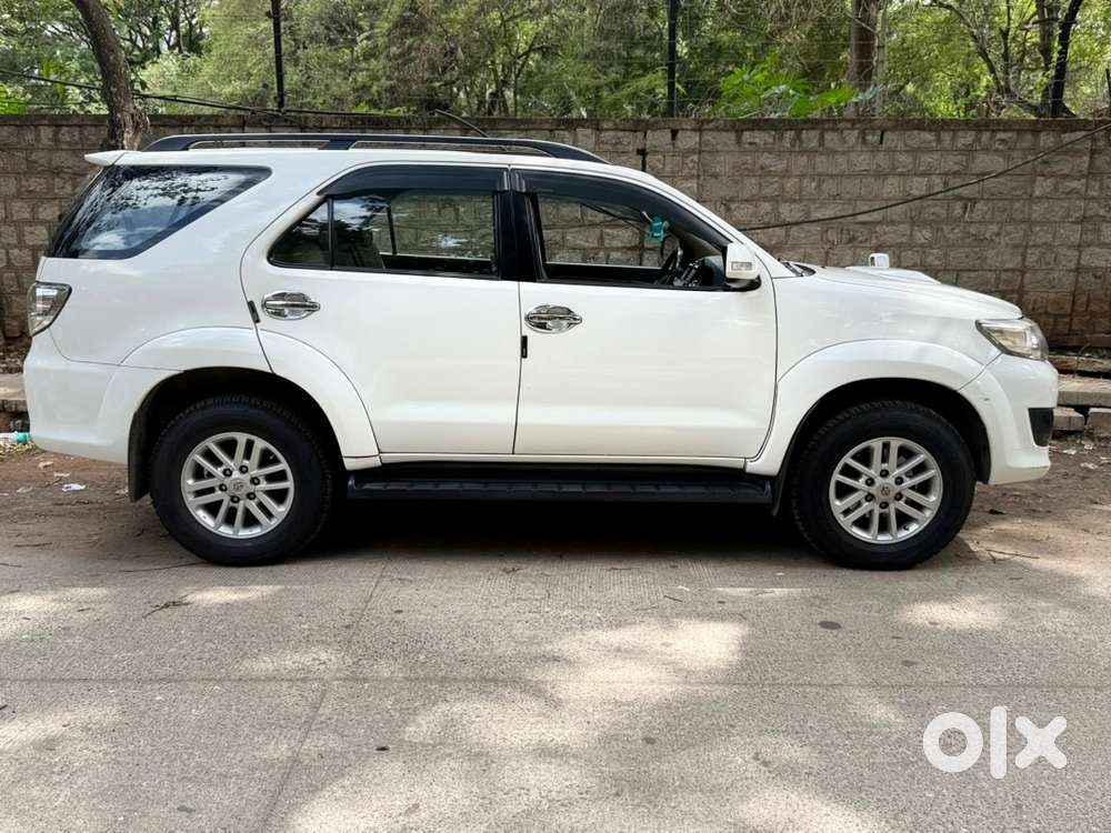 Toyota Fortuner 4x4 Diesel 2013