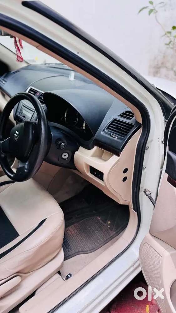 Maruti Dzire 1.2 Vxi 2013