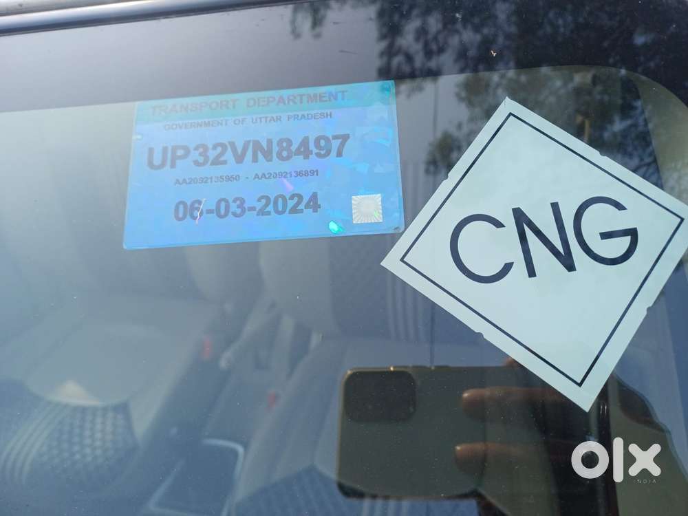 Maruti Suzuki Dzire 1.2 Vxi Cng, 2024, Cng & Hybrids