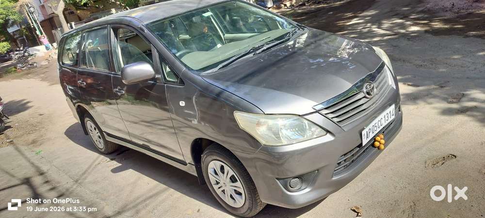 Toyota Innova 2.5 G (diesel) 7 Seater, 2012, Diesel